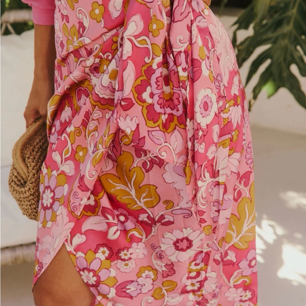 NWOT Forum Pink Floral wrap Midi Skirt - Picture 12 of 12